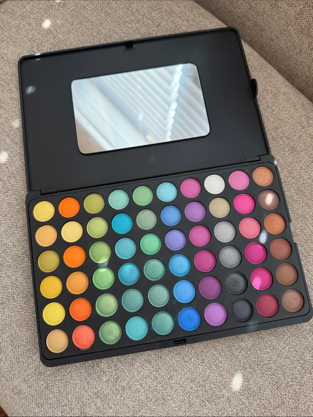 Eyeshadow Color Palette Multicolor Brights & Neutrals NEW
